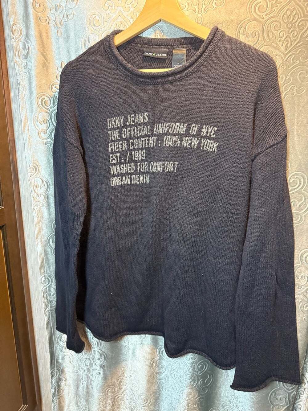 DKNY Jeans Graphic Knit Sweater Size M